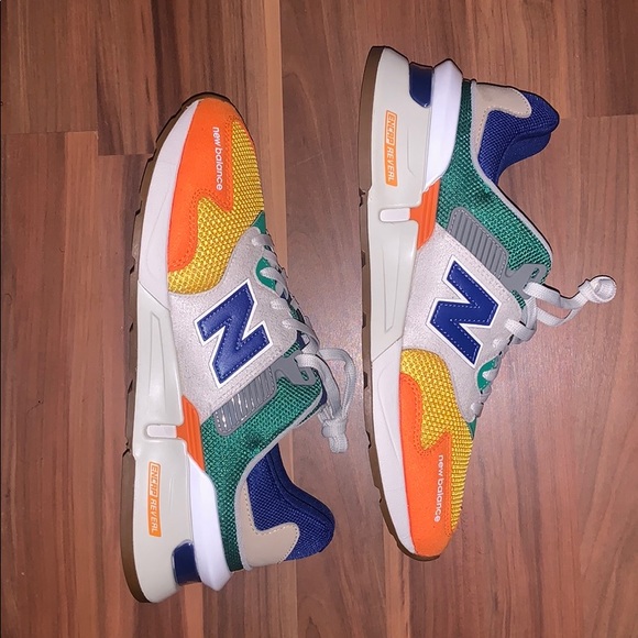 multicolor new balance 997